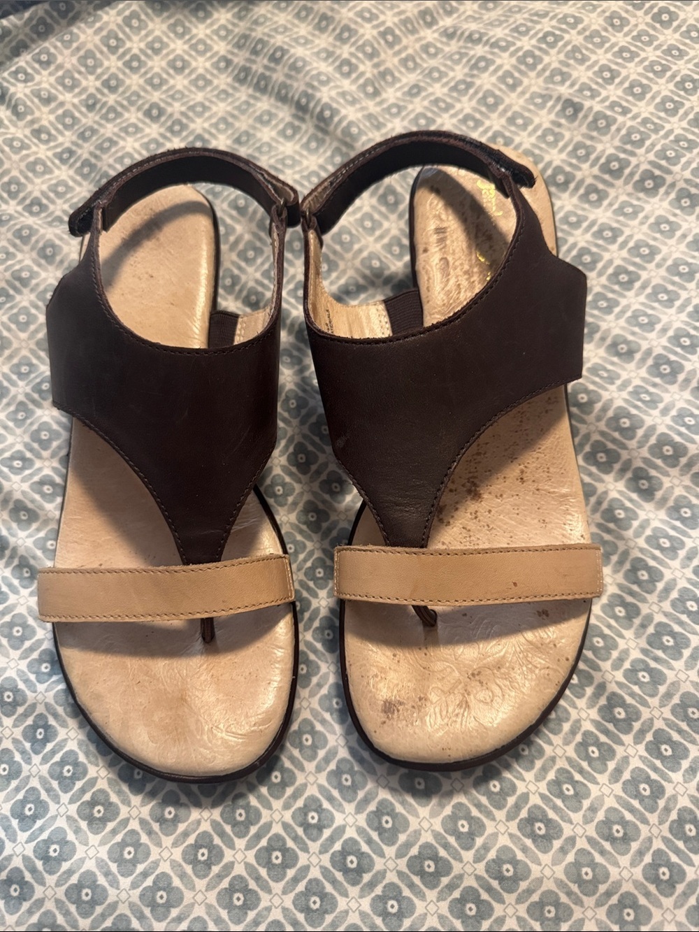 Jambu Women’s Two-Tone Brown and Tan Comfort Sandals 7 1/2